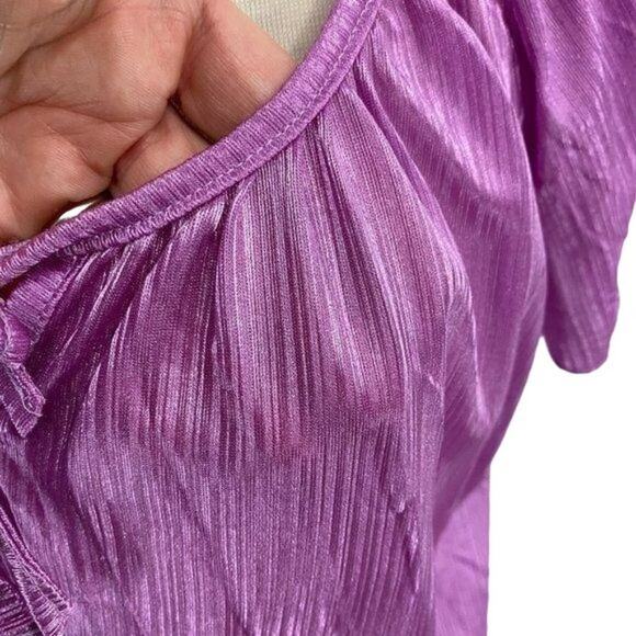 Vintage Shiny Nylon Short Sleeve Sleep Top Purple Womens Size Medium Dead Stock - Picture 2 of 7